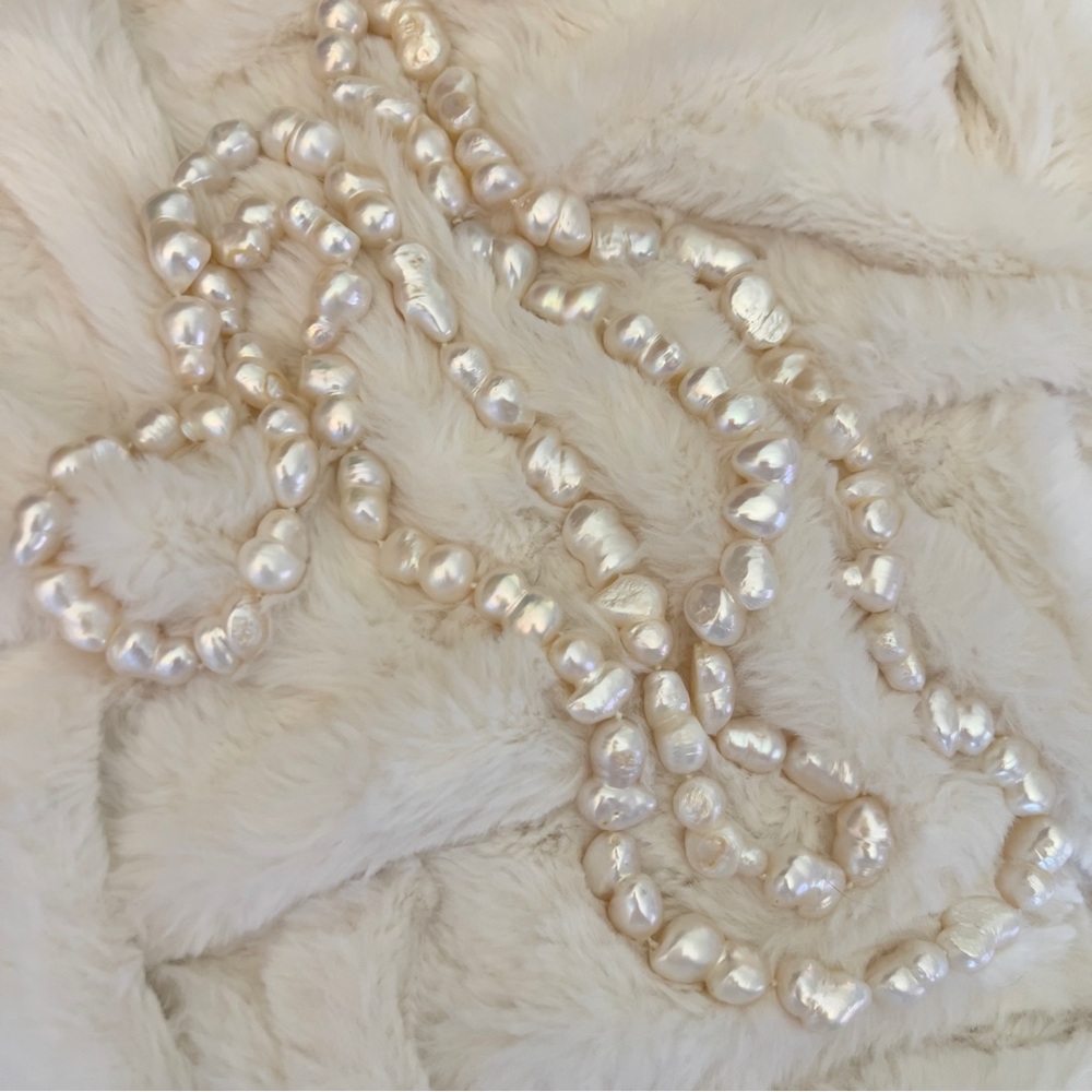 AUTHENTIC Long White Freshwater Pearl Rope Necklace 47” 1.5-2.5cm NWT - Picture 2 of 11